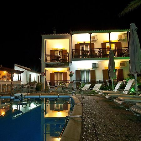 Pegasus Apartments Stafylos Exterior foto