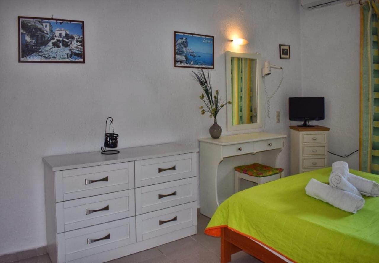 Pegasus Apartments Stafylos Exterior foto